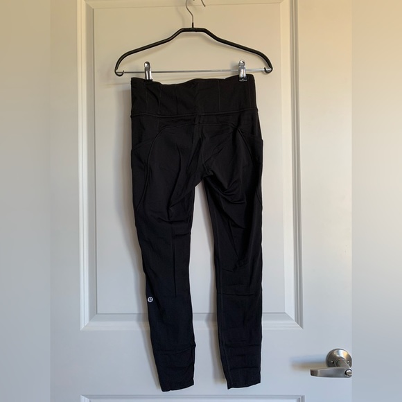 Lululemon Fast & Free 7/8 Tight II *Non-Reflective Nulux 25" in Black - Picture 2 of 5